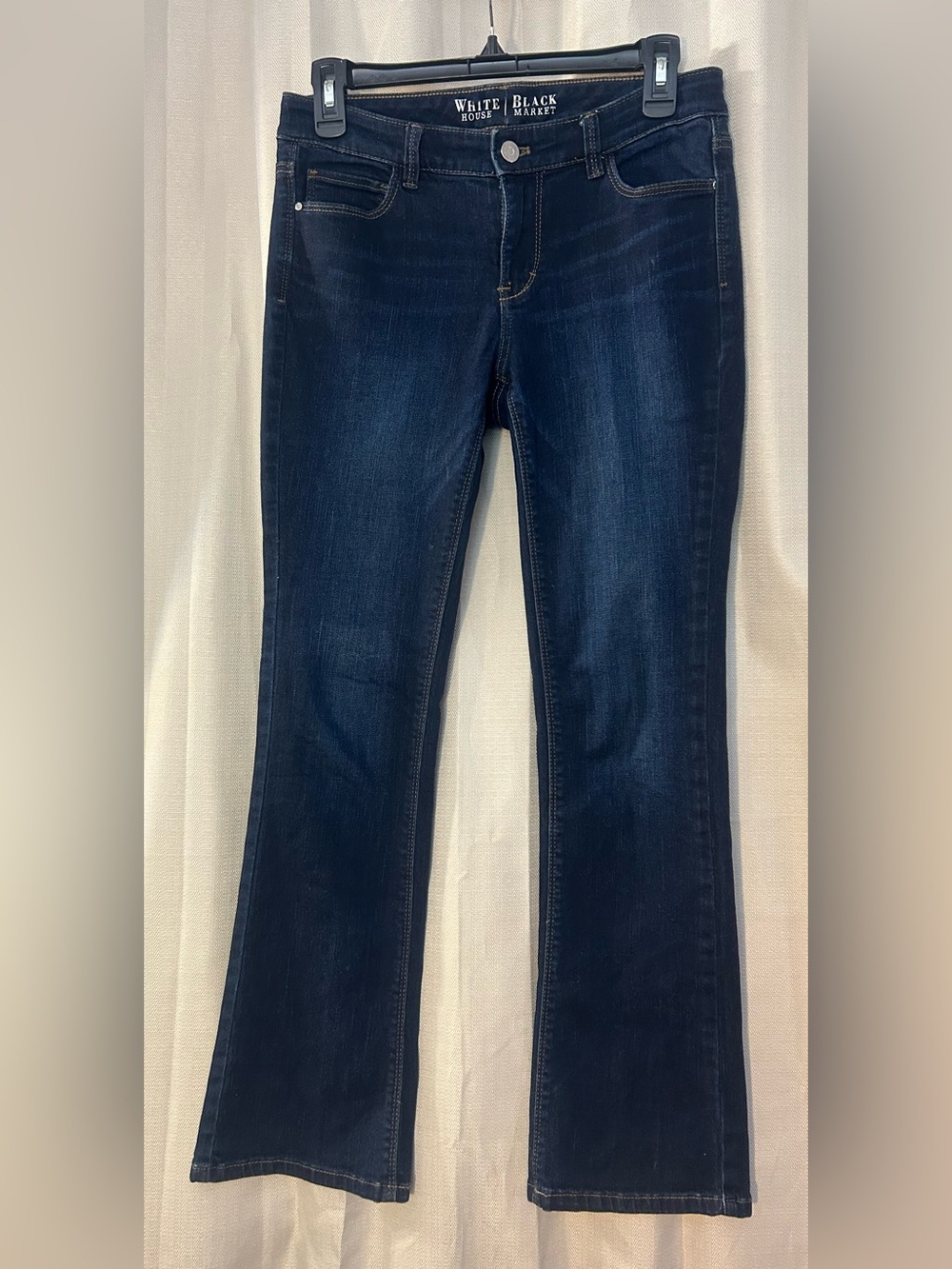 White House Black Market Dark Wash Bootcut
Jeans Sz 4S